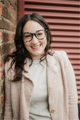 Headshot of Emily Schon