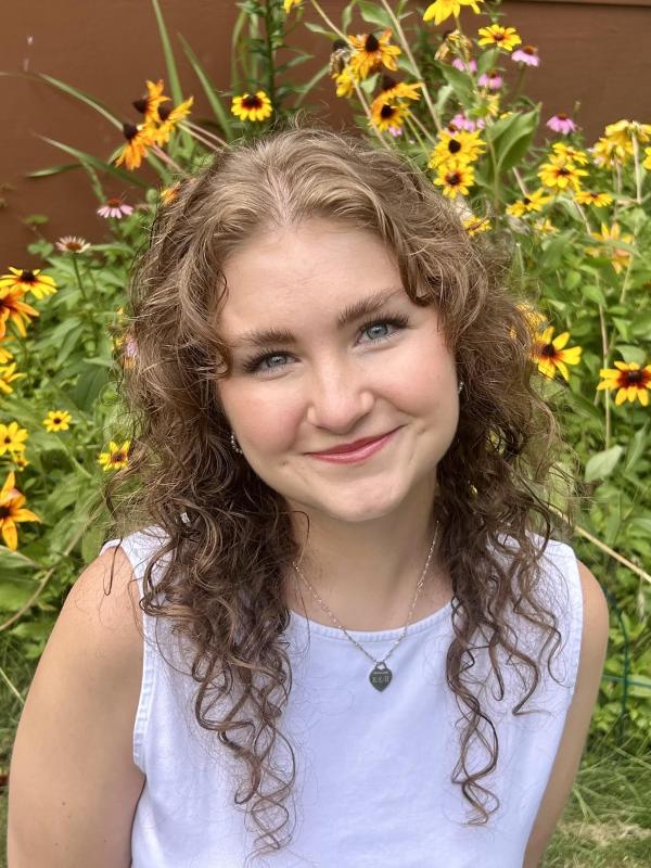 Headshot of Katie Harvey